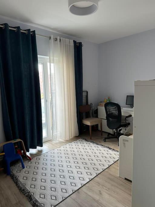 Family Friendly 2 Bedroom Apartment Eden Gardens Tirana City Center Exteriér fotografie